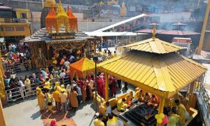 Mata_Baglamukhi_Temple_at_Bankhandi_(Kangra).